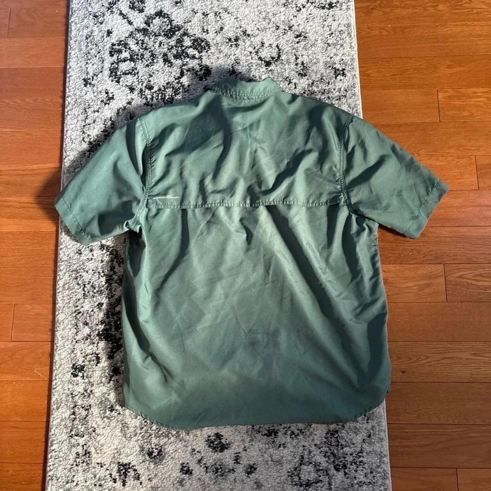 Eddie Bauer Green Casual Button Down Shirt​​ - Picture 2 of 5